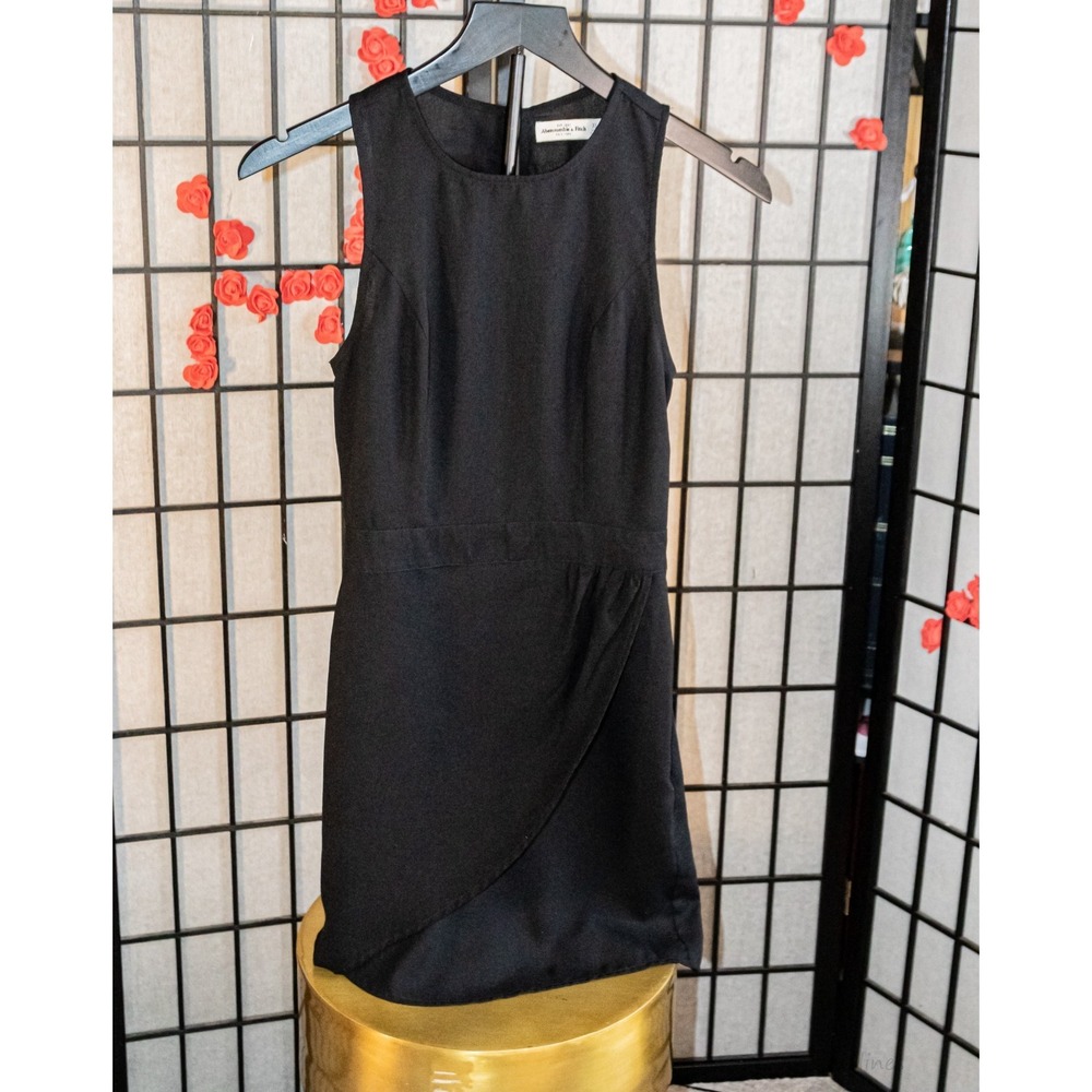 Abercrombie & Fitch Black Dress XS Sleeveless Draped Asymmetrical Hem Minimalist